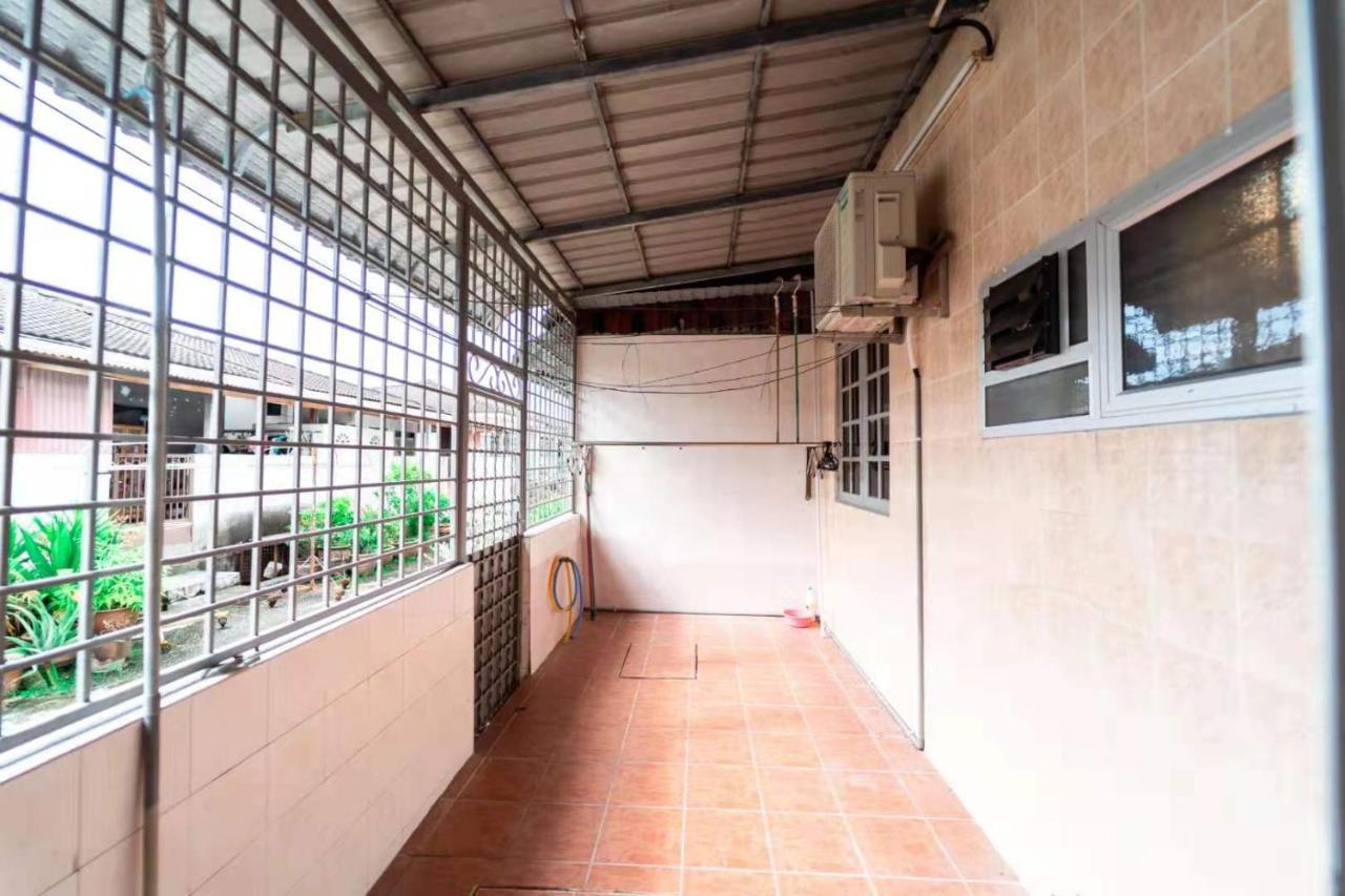 Star Light Homestay Sitiawan Exteriér fotografie